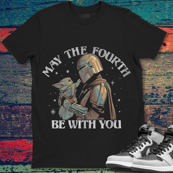 Star Wars May The Fourth Be With You Baby Yoda Unisex Gift T-Shirt - Picture 1 of 2
